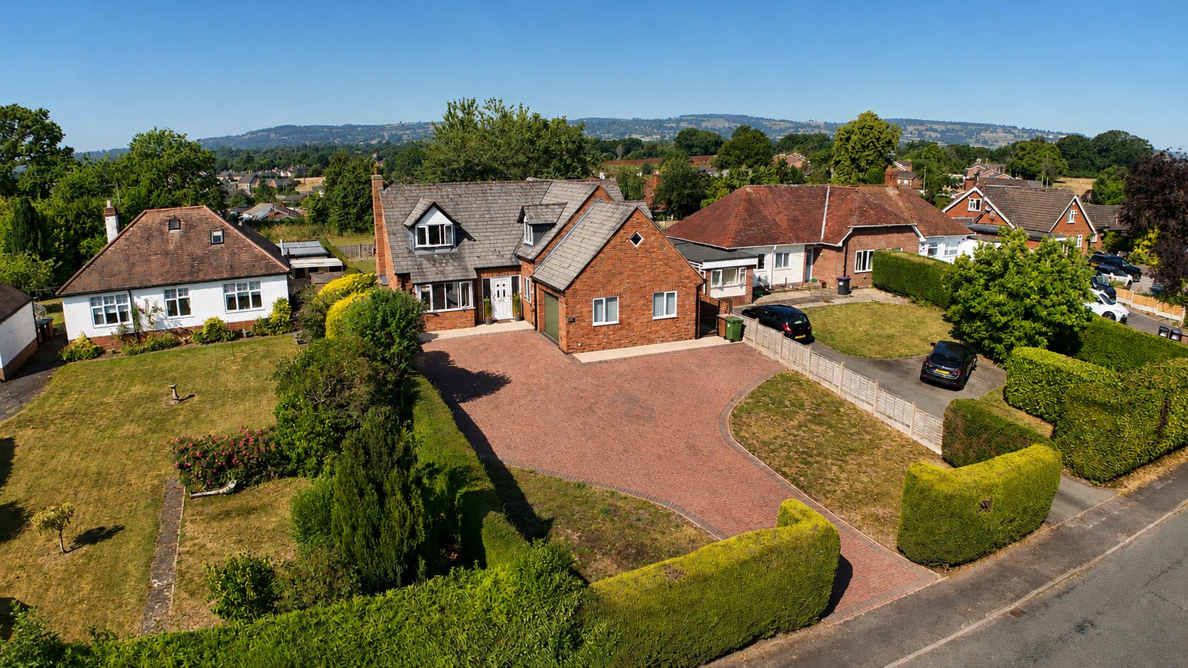 Dogberry Rhewl, Oswestry, SY10 7AS For Sale